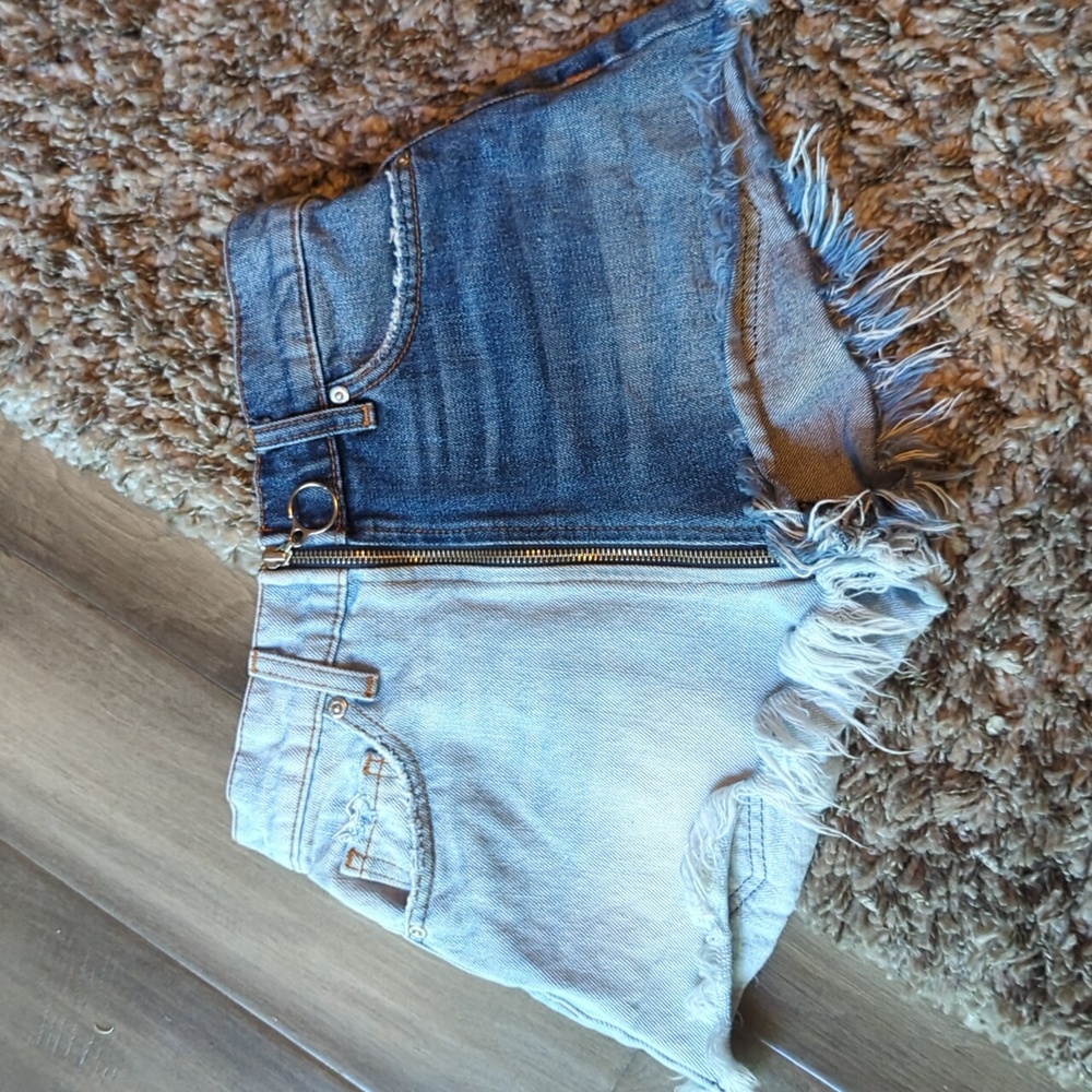 Revice  Ying Yang Zippered Shorts